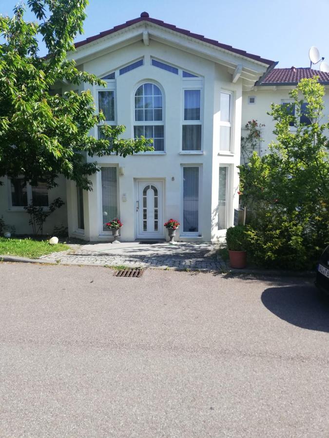 Im Erdgeschoss Apartment